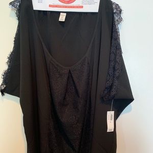 NWT Old Navy Cold Shoulder Top XL